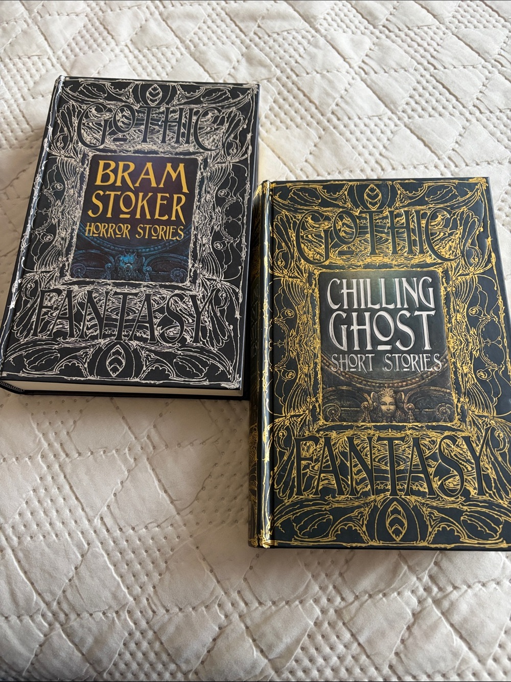 Gothic Fantasy Hardcover Book Set - Bram Stoker & Chilling Ghost
